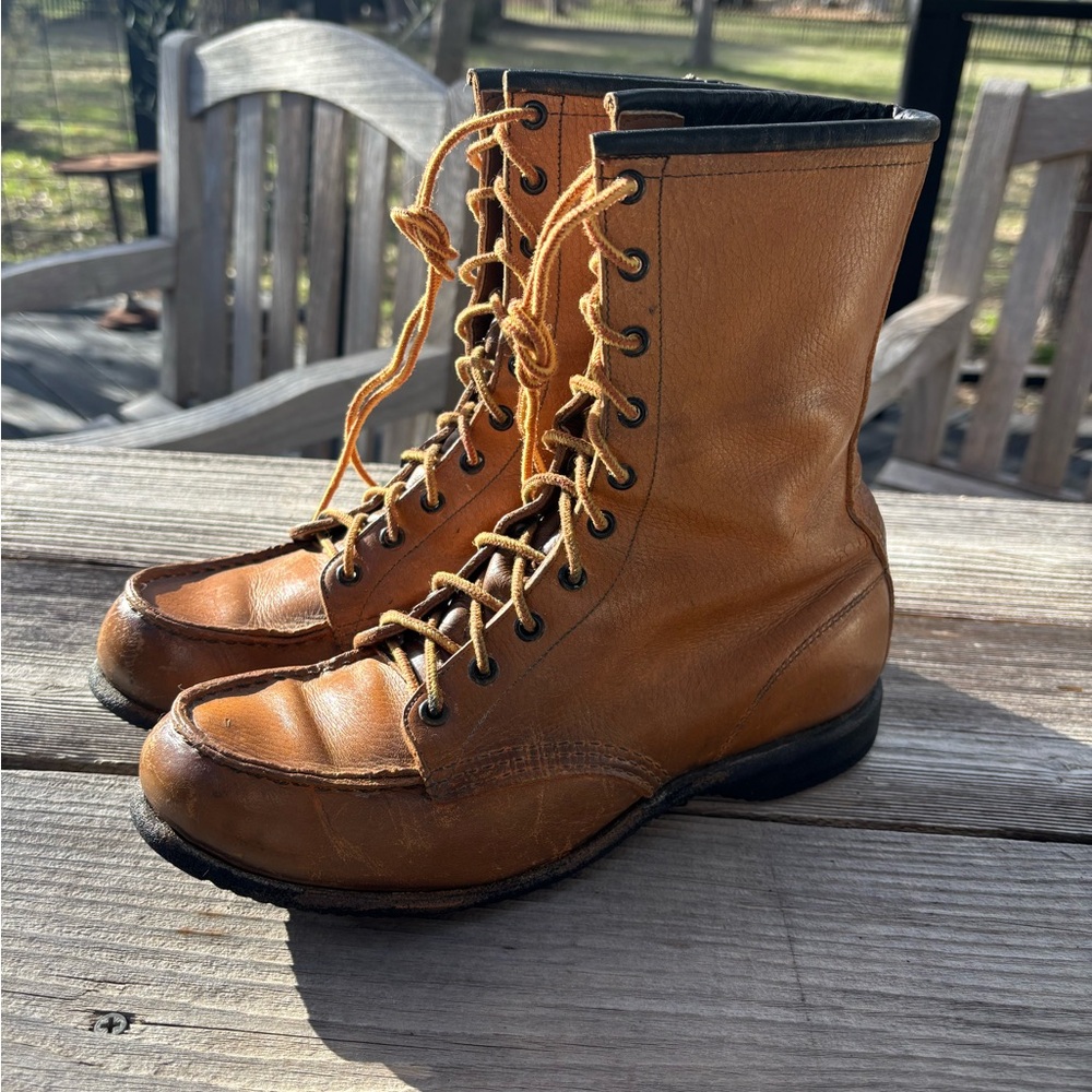 Redwing Rare Vintage 1960’s Women’s  Leather Boots, size 7